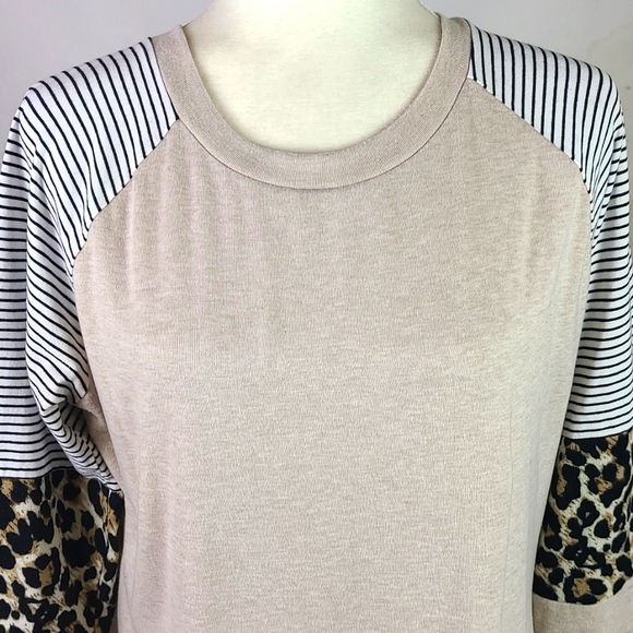 Harley Mixed Prints Blouse - Picture 2 of 12